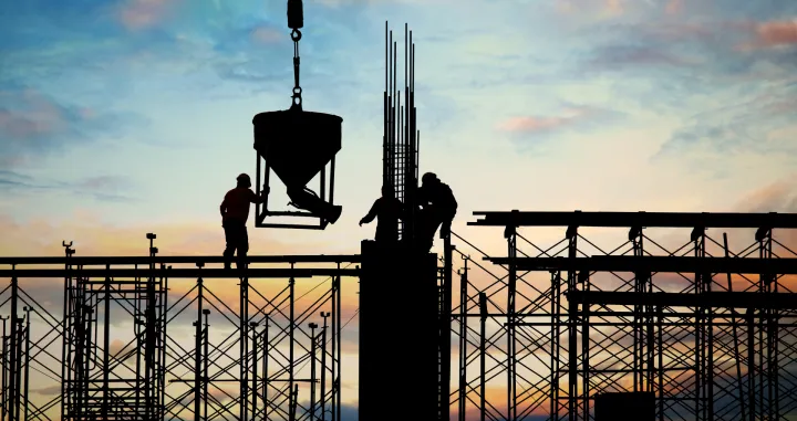 izgradnja, građenje, radnici, radnici na građevini/Freepik