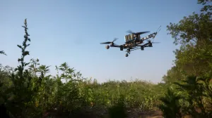 FILE PHOTO: A view shows an interceptor FPV-drone of the 1129th Bilotserkivskyi Anti-Aircraft Missile Regiment during its flight amid Russia's attack on Ukraine, in an undisclosed location in the Dnipropetrovsk region, Ukraine July 8, 2025. REUTERS/Valentyn Ogirenko/File Photo/Valentyn Ogirenko