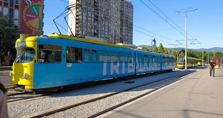 Tramvaj kvar, pofalići, raskrsnica blokada/