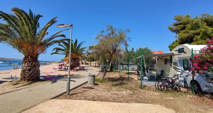 povljana pag/avtokampi.si/Avtokampi.si