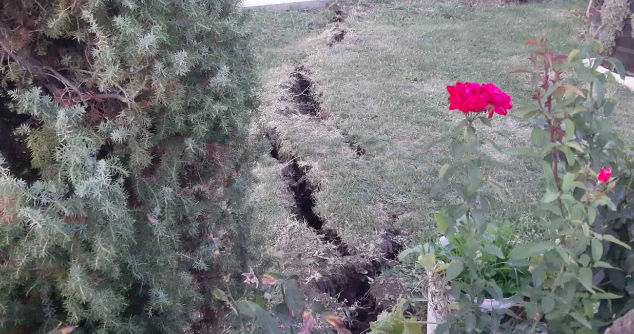 Ugljevik Selo, klizište ruši kuće, RiTE, rudarenje, Istok 2/