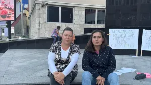 Glas žene je uz Amelu/