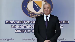 Ministar odbrane BiH Zukan Helez/Facebook