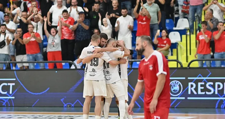 Slavlje Cazinjana/Foto: 