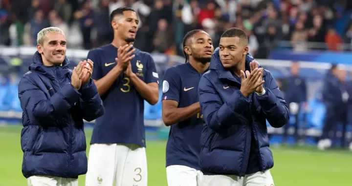 Antoine GriezmannWilliam SalibaKylian MbappeChristopher Nkunku/Foto: 