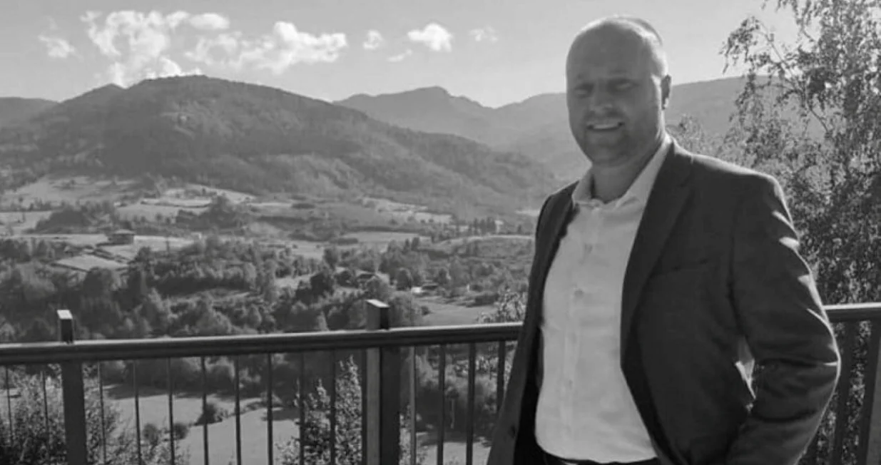 Samir Mustafić/Društvene mreže//