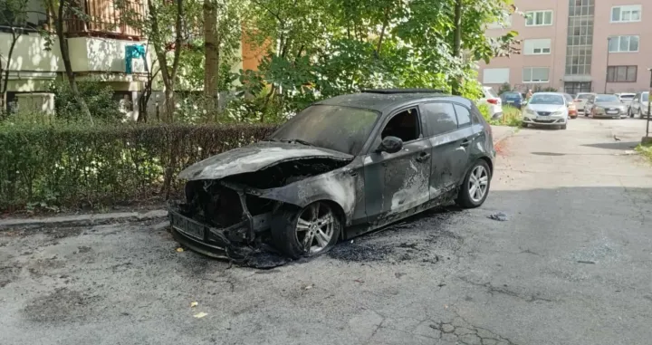 Uništeno vozilo/Amir Papić/Oslobođenje/