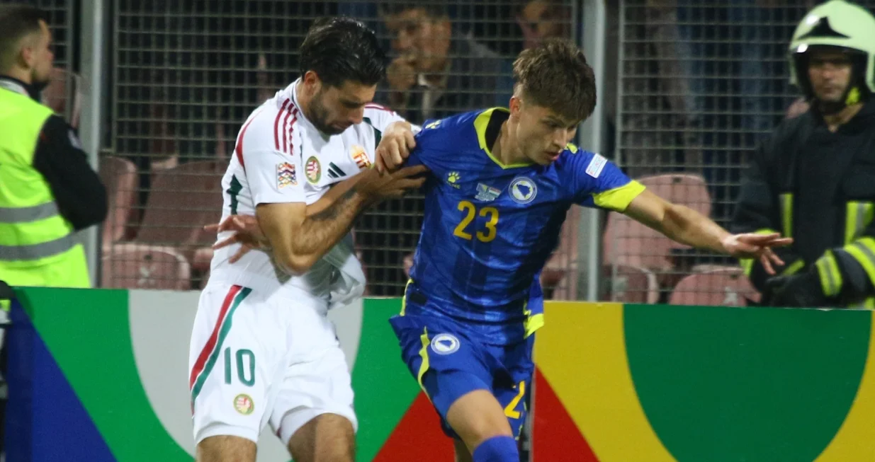 BiH - MađarskaEsmir BajraktarevićDominik Szoboszlai/Foto: Muhamed Tunovic