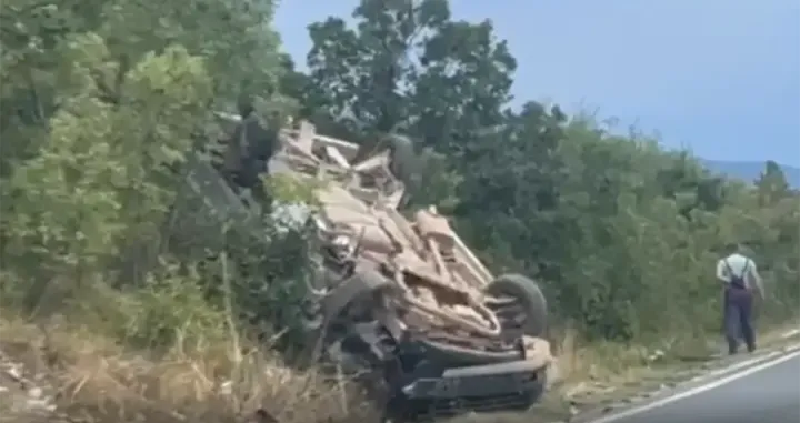 Saobraćajna nesreća u Hercegovini, na magistralnom putu Bileća - Gacko//