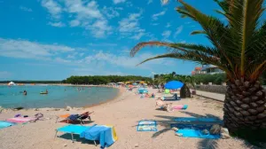 Incident na Pagu/Visit Pag