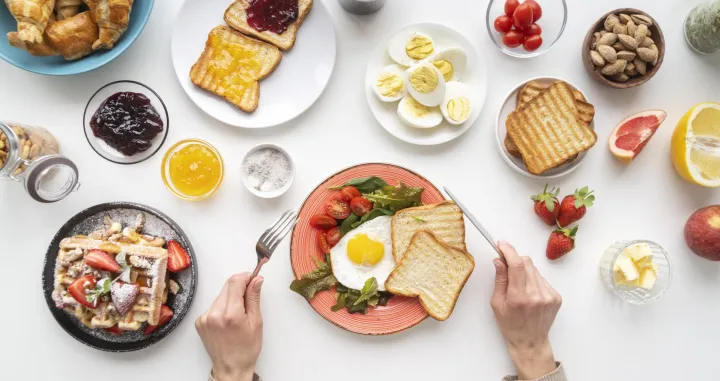 Doručak koji mijenja zdravlje iz korijena/Free Pik