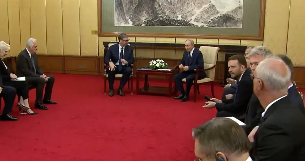 Putin i Vučić su se sastali u Pekingu/Screenshot/