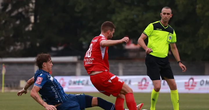 Frano Jelić sudio meč Sloga - Željezničar/Foto: 