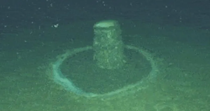 nuklearni otpad, bačve, okean, dno/