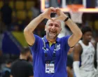 Basketball - FIBA EuroBasket 2025 - Group Phase - Greece v Bosnia and Herzegovina - Spyros Kyprianou Athletic Center, Limassol, Cyprus - September 2, 2025 Bosnia and Herzegovina head coach Adis Beciragic celebrates after the match REUTERS/Yiannis Kourtoglou/Foto: Yiannis Kourtoglou