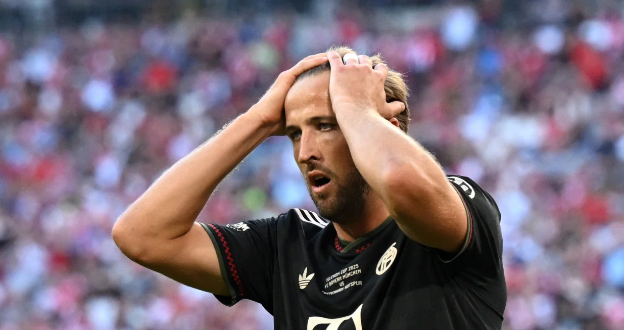 Soccer Football - Friendly Match - Bayern Munich v Tottenham Hotspur - Allianz Arena, Munich, Germany - August 7, 2025 Bayern Munich's Harry Kane reacts REUTERS/Angelika Warmuth/Foto: Angelika Warmuth