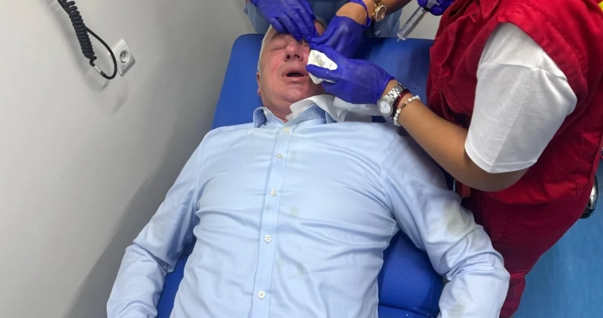 Dva maskirana muškarca napala Branislava Borenovića koji je prebačen u hitnu pomoć/