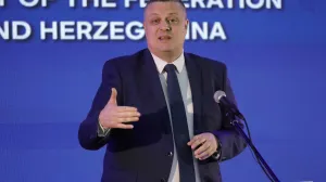 Vojin Mijatović, dopremijer FBiH, ministar obrta razvoja i poduzetništva FBiH/Senad Gubelić