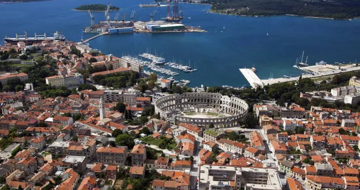 Pula panorama/Glas Istre/