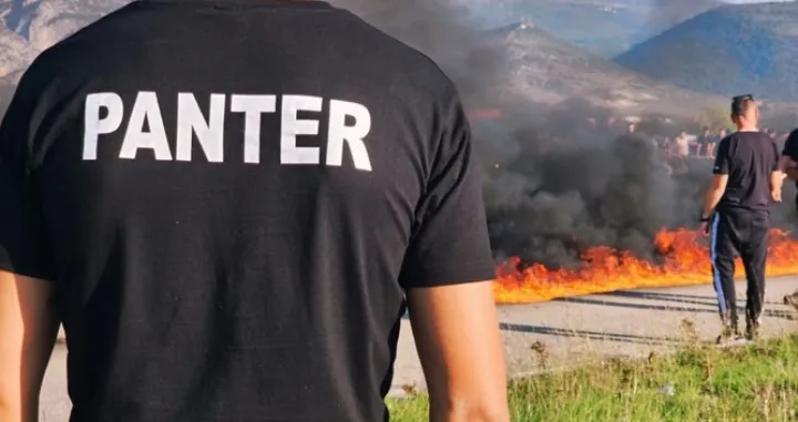 Članovi kontra predsjednika/Ulistracija/