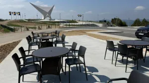 Krila slobode, Žuč, kafić, besplatna kafa ili čaj/Facebook