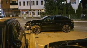 Polupano je nekoliko automobila na parkingu/Banjaluka.net/