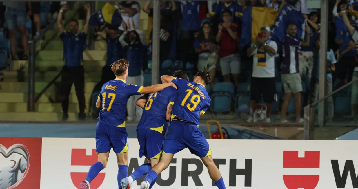 Detalj sa utakmice u San Marinu (FOTO: NFSBiH.ba)/Foto: 