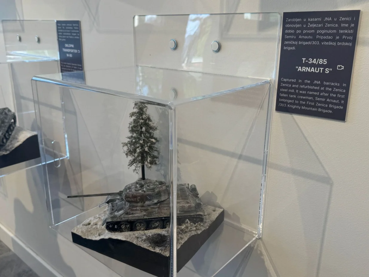 Izložba tenkova/MCS/