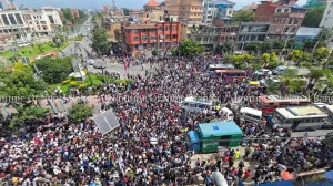 Hiljade ljudi na ulicama/X.com//