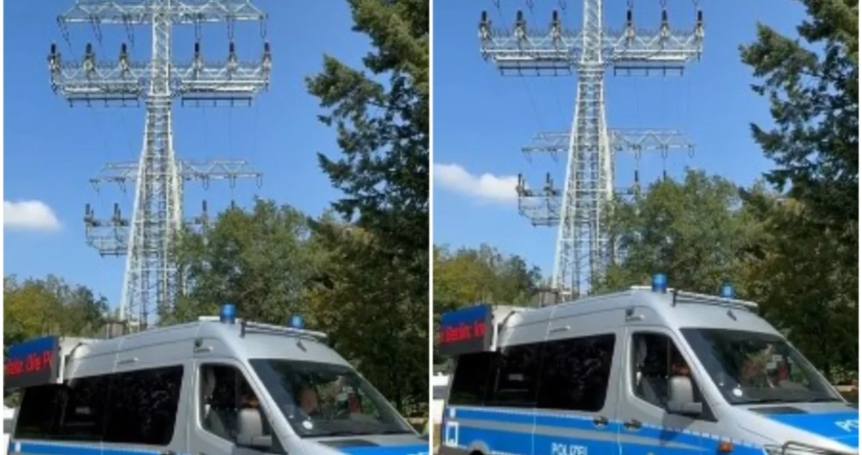 Policija na terenu/Printscreen/X.com//