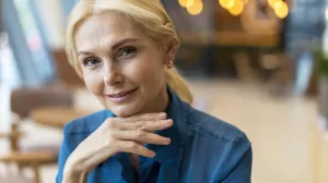 Prirodna ljepota i sreća rastu s godinama/Free Pik