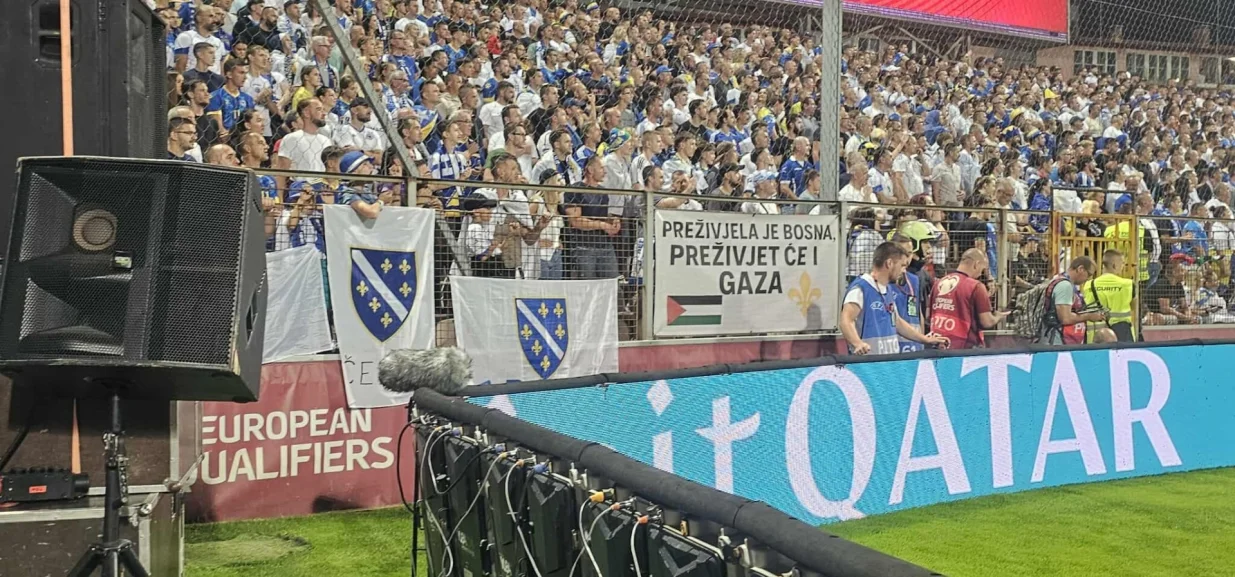 Parola bh. navijača o Gazi/Foto: 