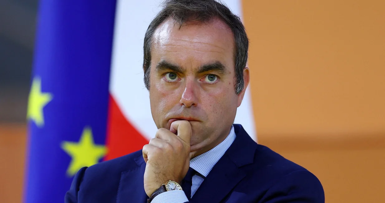 French Defence Minister Sebastien Lecornu attends the MEDEF union summer forum "La Rencontre des Entrepreneurs de France, LaREF" in Paris, France, August 28, 2025. REUTERS/Abdul Saboor/Abdul Saboor