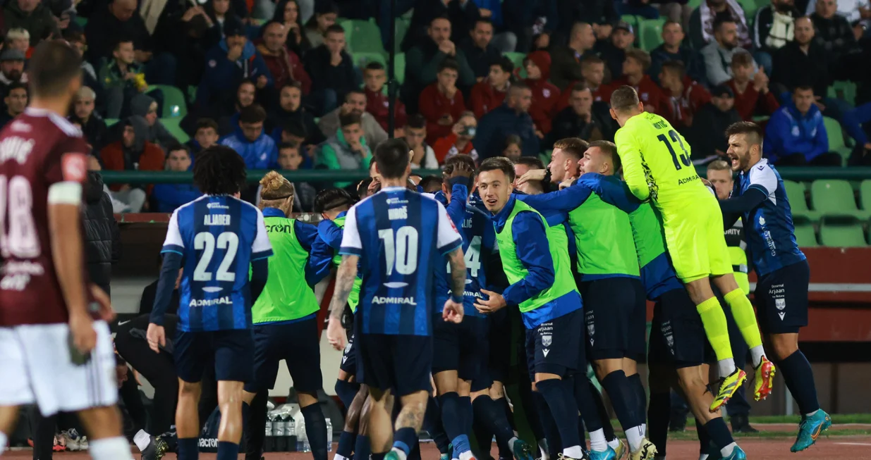 FK Sarajevo - FK ŽeljezničarAbdulmalik Al-JaberVedad MuftićStipo MarkovićAmer HirošMarin GalićHarun KarićFilip Dangubić/Foto: Damir Hajdarbasic