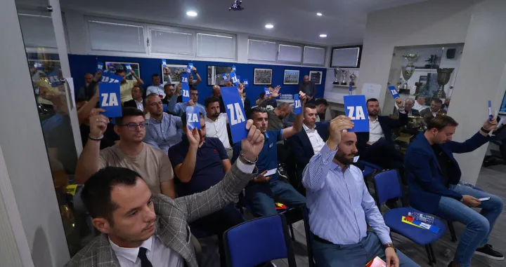 Skup&scaron;tina FK Željezničar/Foto: 