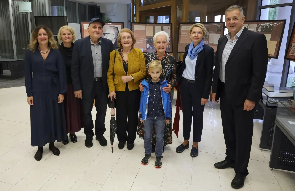 Gazi Husrev-begova biblioteka- okrugli sto i izložba povodom obilježavanja 120. godišnjice rođenja akademika Hamdije Ćemerlića/Senad Gubelić