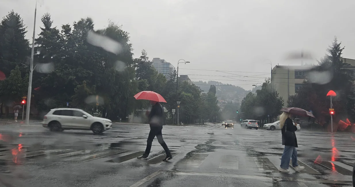 vrijeme, kiša, kiša u sarajevu, vremenska prognoza/Lejla Sofradžija