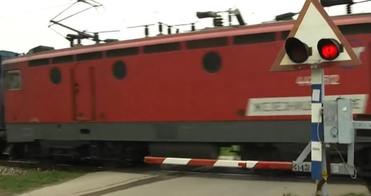 Pružni prelaz, voz, ilustracija/-