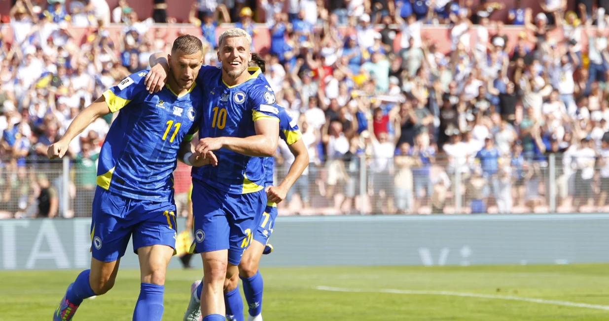 Edin Džeko i Ermedin Demirović (FOTO: Damir Deljo/Oslobođenje)/Foto: Damir Deljo