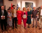 U Ambasadi Bosne i Hercegovine u Zagrebu, u prisustvu velikog broja posjetilaca i gostiju, u četvrtak je svečano otvorena izložba "54. Aprilski salon 2025"//