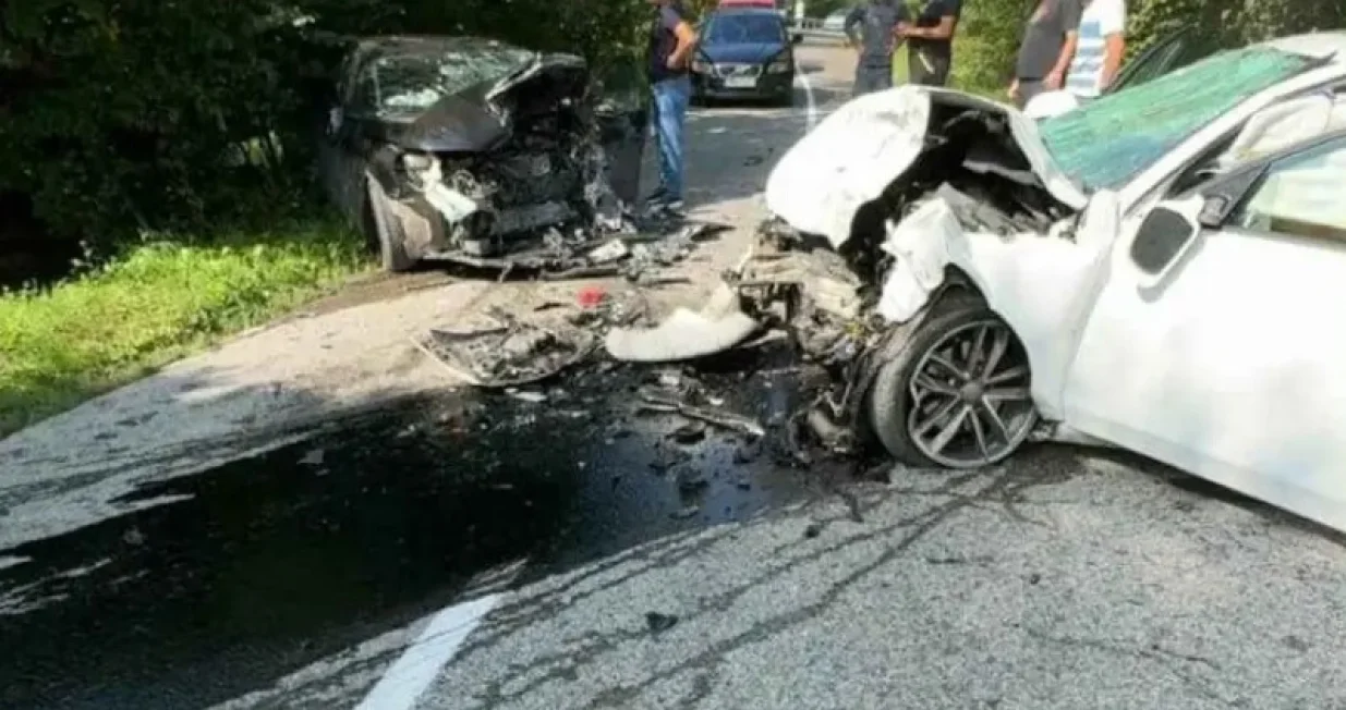 Smrskana vozila/ATV//