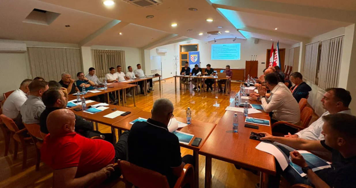 Sjednica Skupštine HŠK Posušje/Foto: 