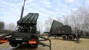 FILE PHOTO: Polish Patriot air defence system units stand at the military base in Sochaczew, Poland, December 18, 2024. Agencja Wyborcza.pl/Jacek Marczewski via REUTERS ATTENTION EDITORS - THIS IMAGE WAS PROVIDED BY A THIRD PARTY. POLAND OUT. NO COMMERCIAL OR EDITORIAL SALES IN POLAND./File Photo/Jacek Marczewski