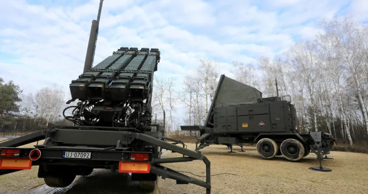 FILE PHOTO: Polish Patriot air defence system units stand at the military base in Sochaczew, Poland, December 18, 2024. Agencja Wyborcza.pl/Jacek Marczewski via REUTERS ATTENTION EDITORS - THIS IMAGE WAS PROVIDED BY A THIRD PARTY. POLAND OUT. NO COMMERCIAL OR EDITORIAL SALES IN POLAND./File Photo/Jacek Marczewski