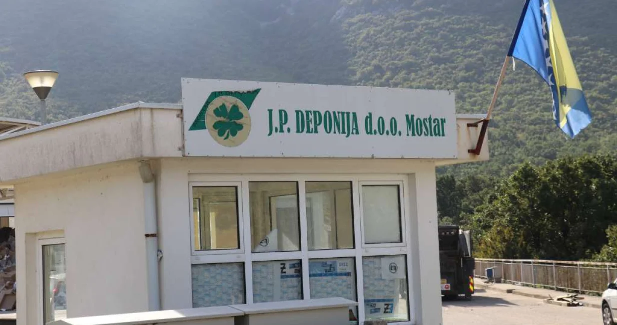 Uborak deponija/Fena