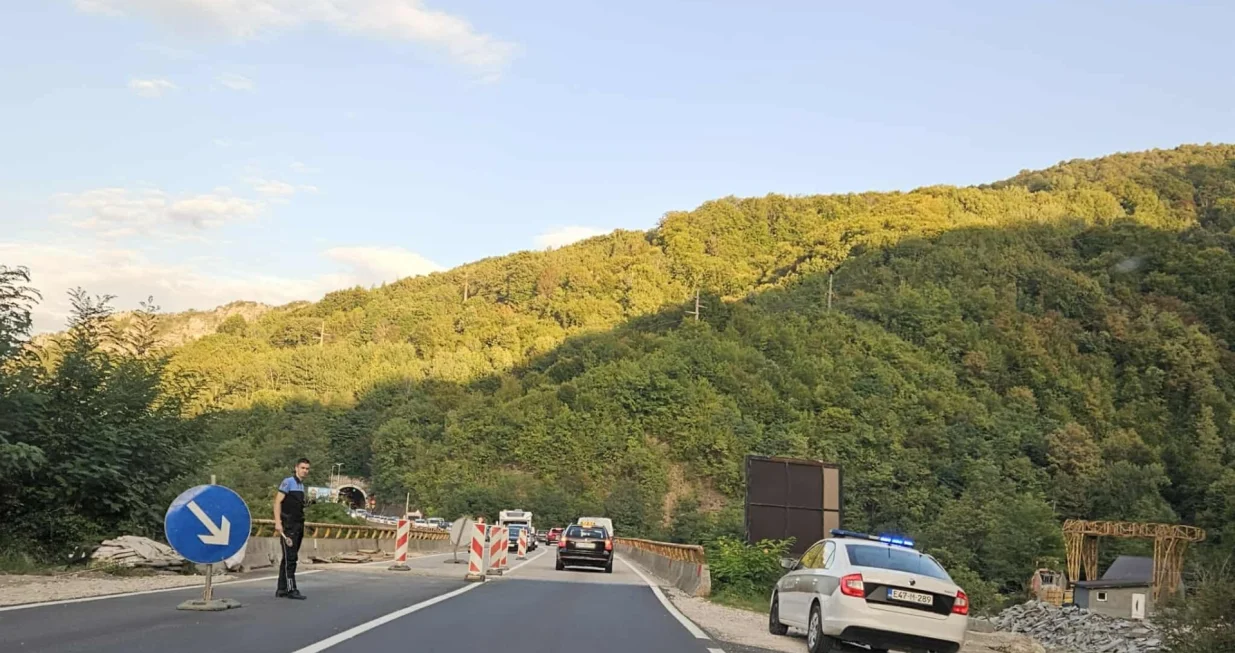 Gužve M-17/Lejla Sofradžija