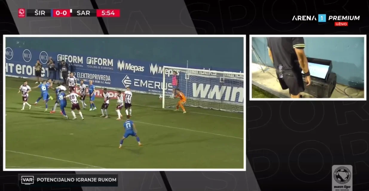 Nevjerovatna odluka Marića na meču Široki Brijeg - Sarajevo (FOTO: Screenshot/Arenasport)/Foto: 
