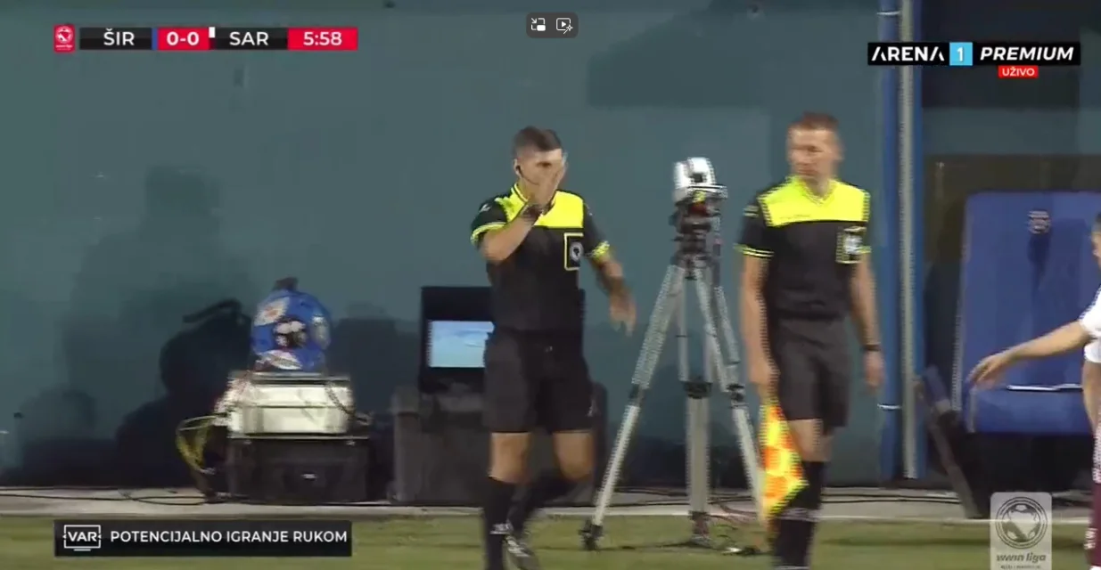 Nevjerovatna odluka Marića na meču Široki Brijeg - Sarajevo (FOTO: Screenshot/Arenasport)/Foto: 