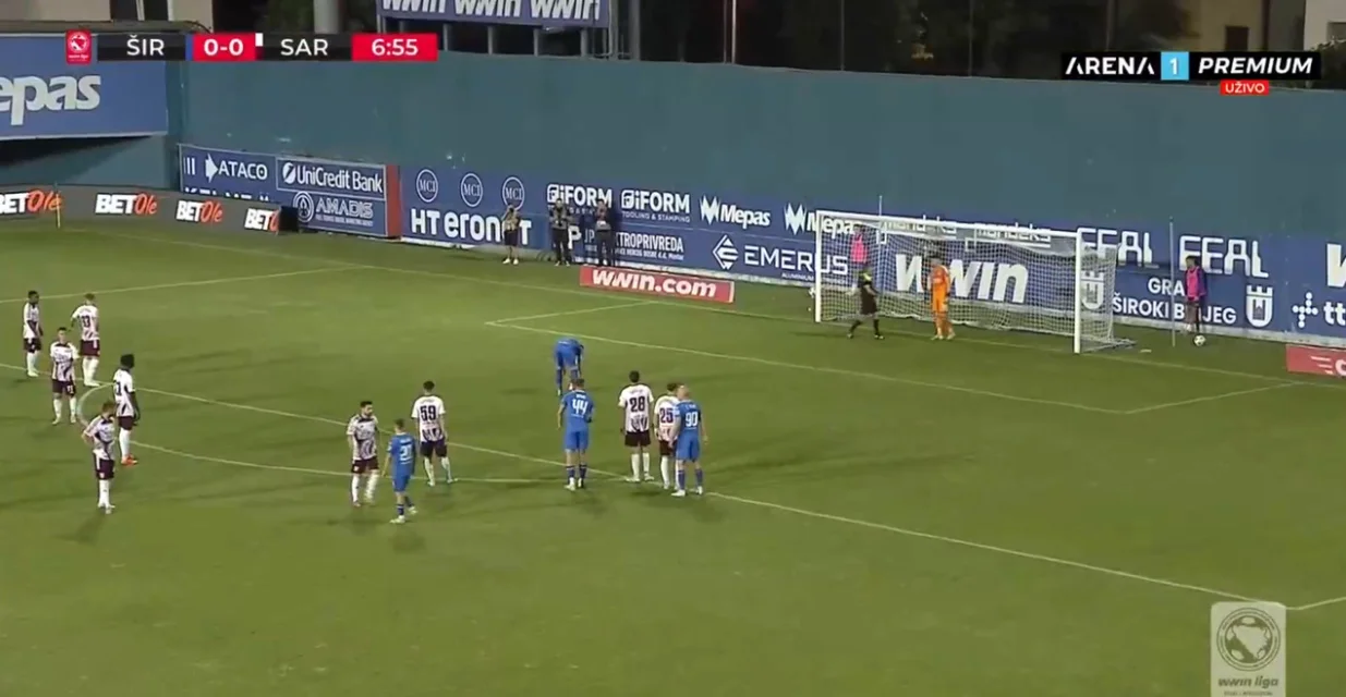Nevjerovatna odluka Marića na meču Široki Brijeg - Sarajevo (FOTO: Screenshot/Arenasport)/Foto: 