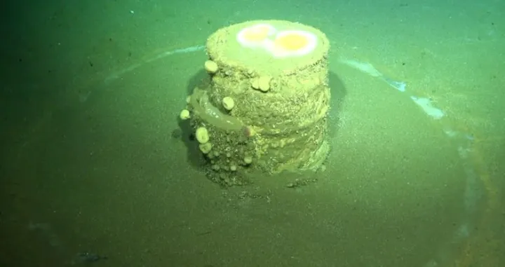 Toksični otpad na dnu okeana/